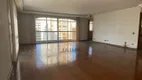 Foto 3 de Apartamento com 3 Quartos à venda, 190m² em Higienópolis, São Paulo