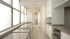 Foto 21 de Apartamento com 4 Quartos à venda, 260m² em Higienópolis, São Paulo