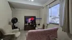 Foto 2 de Casa com 2 Quartos à venda, 110m² em Marapé, Santos