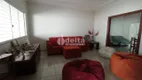 Foto 2 de Casa com 5 Quartos à venda, 330m² em Cidade Jardim, Uberlândia