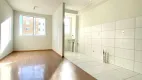 Foto 3 de Apartamento com 2 Quartos à venda, 47m² em Nossa Senhora do Rosário, Caxias do Sul