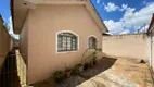 Foto 2 de Casa com 3 Quartos à venda, 115m² em Osvaldo Rezende, Uberlândia