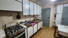 Foto 11 de Apartamento com 3 Quartos para alugar, 125m² em Praia das Pitangueiras, Guarujá