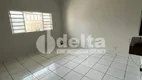 Foto 6 de Casa com 3 Quartos à venda, 200m² em Gravatás, Uberlândia