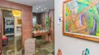 Foto 2 de Casa com 4 Quartos à venda, 400m² em Rio Branco, Porto Alegre