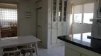 Foto 12 de Apartamento com 3 Quartos à venda, 185m² em Cambuí, Campinas