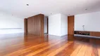 Foto 3 de Apartamento com 3 Quartos para alugar, 225m² em Itaim Bibi, São Paulo