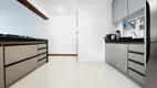 Foto 20 de Apartamento com 3 Quartos à venda, 120m² em Praia de Itaparica, Vila Velha