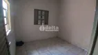 Foto 17 de Casa com 8 Quartos à venda, 218m² em Tibery, Uberlândia