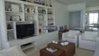 Foto 3 de Apartamento com 4 Quartos à venda, 315m² em Praia das Pitangueiras, Guarujá