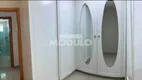 Foto 7 de Apartamento com 2 Quartos para alugar, 98m² em Santa Mônica, Uberlândia