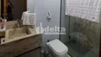 Foto 12 de Casa com 3 Quartos à venda, 160m² em Cidade Jardim, Uberlândia