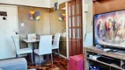 Foto 2 de Apartamento com 2 Quartos à venda, 53m² em Azenha, Porto Alegre