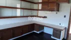 Foto 17 de Casa com 4 Quartos para alugar, 280m² em Tabajaras, Uberlândia