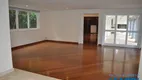 Foto 4 de Casa com 4 Quartos para venda ou aluguel, 703m² em Real Parque, São Paulo