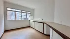 Foto 10 de Apartamento com 4 Quartos à venda, 210m² em Higienópolis, São Paulo