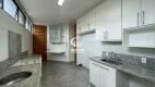 Foto 9 de Apartamento com 4 Quartos à venda, 204m² em Serra, Belo Horizonte