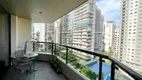 Foto 7 de Apartamento com 3 Quartos à venda, 220m² em Itaim Bibi, São Paulo