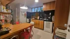 Foto 10 de Apartamento com 3 Quartos à venda, 130m² em Higienópolis, São Paulo