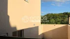 Foto 2 de Casa com 2 Quartos à venda, 437m² em Cidade Jardim, Uberlândia