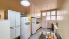 Foto 21 de Apartamento com 3 Quartos à venda, 195m² em Pitangueiras, Guarujá