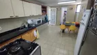 Foto 10 de Apartamento com 3 Quartos à venda, 200m² em Vicente Pinzon, Fortaleza