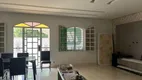 Foto 2 de Casa com 6 Quartos para alugar, 250m² em Centro, Uberlândia