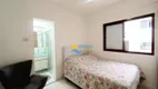 Foto 12 de Apartamento com 2 Quartos à venda, 100m² em Jardim Las Palmas, Guarujá