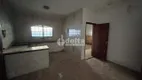 Foto 6 de Casa com 3 Quartos à venda, 200m² em Jardim Brasília, Uberlândia