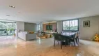 Foto 8 de Apartamento com 3 Quartos à venda, 235m² em Moema, São Paulo