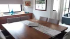 Foto 3 de Apartamento com 4 Quartos à venda, 220m² em Moema, São Paulo