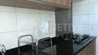 Foto 11 de Apartamento com 2 Quartos à venda, 60m² em Santa Mônica, Uberlândia