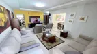 Foto 3 de Casa com 4 Quartos à venda, 280m² em Candelária, Natal