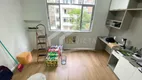 Foto 4 de Apartamento com 1 Quarto à venda, 33m² em Copacabana, Rio de Janeiro