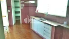 Foto 9 de Casa com 4 Quartos à venda, 160m² em Cidade Jardim, Uberlândia