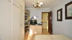 Foto 37 de Apartamento com 4 Quartos à venda, 121m² em Cabral, Curitiba