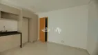 Foto 2 de Apartamento com 3 Quartos à venda, 71m² em Vila Ipiranga, Londrina