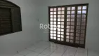 Foto 3 de Casa com 3 Quartos para alugar, 100m² em Jardim Brasília, Uberlândia