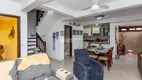 Foto 3 de Casa de Condomínio com 3 Quartos à venda, 185m² em Teresópolis, Porto Alegre