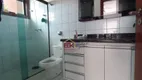 Foto 9 de Casa com 3 Quartos para venda ou aluguel, 348m² em Parque São Domingos, Pindamonhangaba