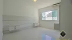 Foto 7 de Casa com 4 Quartos à venda, 490m² em Praia dos Amores, Balneário Camboriú