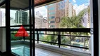 Foto 4 de Apartamento com 3 Quartos para alugar, 120m² em Itaim Bibi, São Paulo