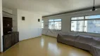 Foto 2 de Apartamento com 3 Quartos à venda, 230m² em Higienópolis, São Paulo