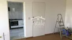 Foto 4 de Apartamento com 2 Quartos à venda, 52m² em Jardim Caiapia, Cotia