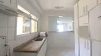 Foto 11 de Apartamento com 3 Quartos para alugar, 123m² em Jardim Las Palmas, Guarujá