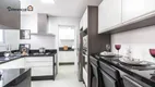 Foto 22 de Apartamento com 3 Quartos à venda, 130m² em Água Verde, Curitiba
