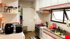 Foto 20 de Apartamento com 4 Quartos à venda, 173m² em Itaim Bibi, São Paulo