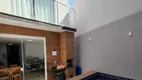 Foto 9 de Sobrado com 3 Quartos à venda, 214m² em Vila Santa Helena, Goiânia