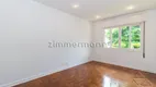 Foto 16 de Casa com 4 Quartos à venda, 300m² em Pacaembu, São Paulo