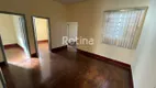 Foto 3 de Casa com 3 Quartos para alugar, 95m² em Centro, Uberlândia